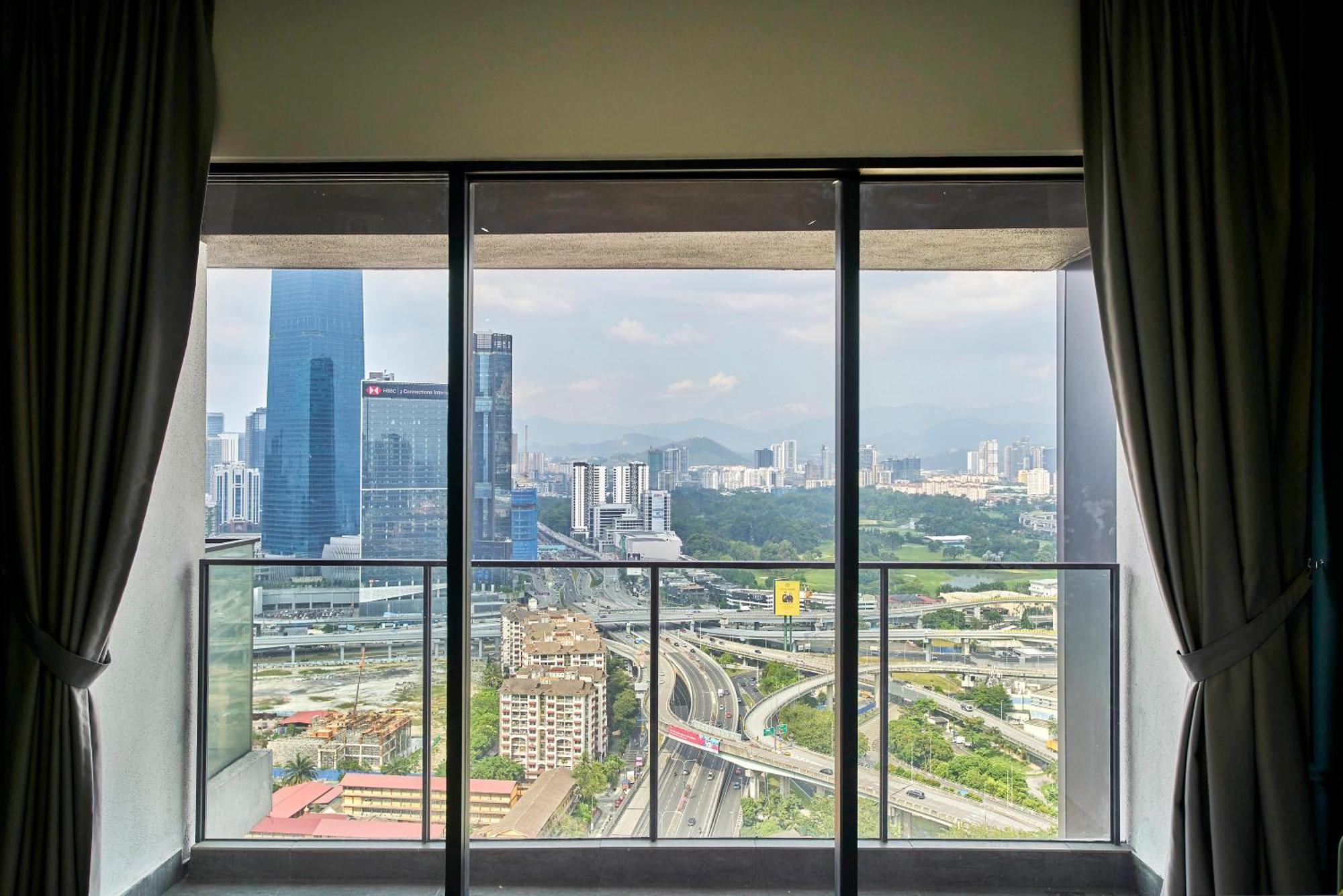 Continew Residence Trx Kl Kuala Lumpur Bagian luar foto